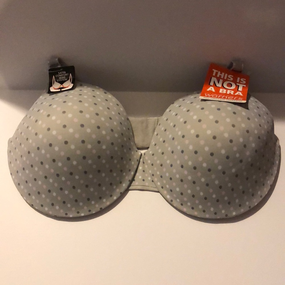 Warner’s Light Gray with Polka Dots